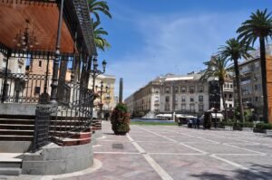 Start in Plaza de las Monjas