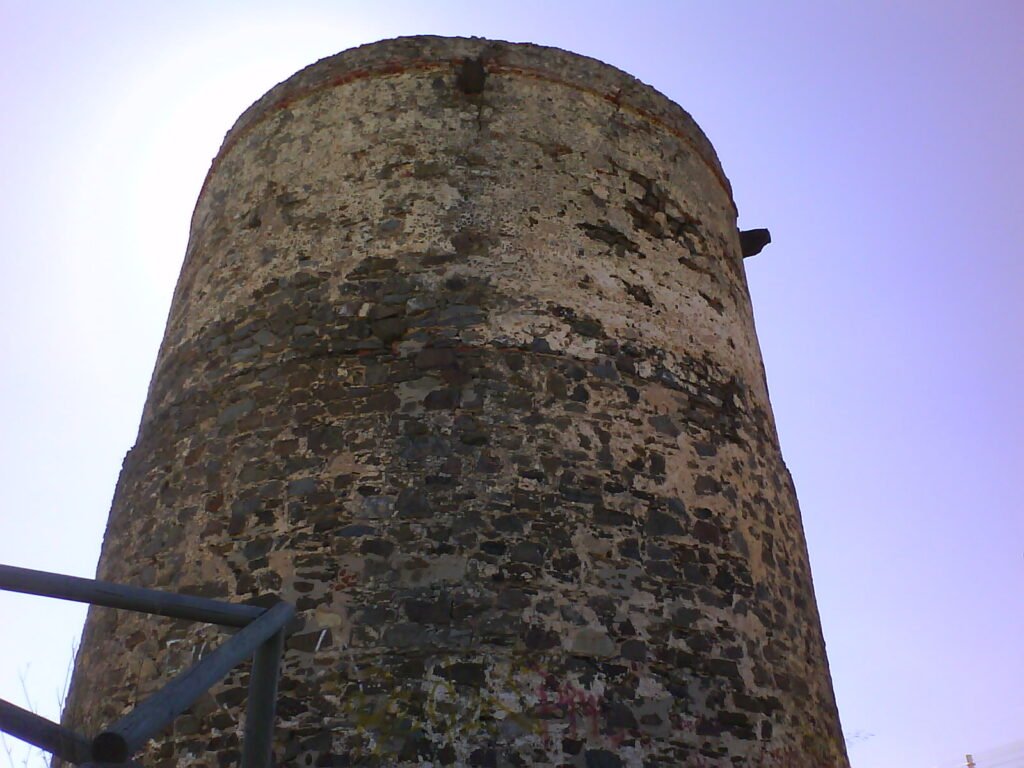 Torre del Catalán in Lepe