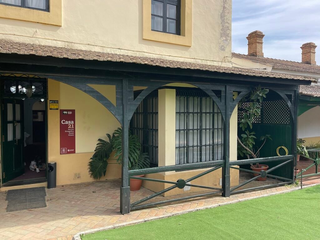 Porch at Casa 21, Bellavista