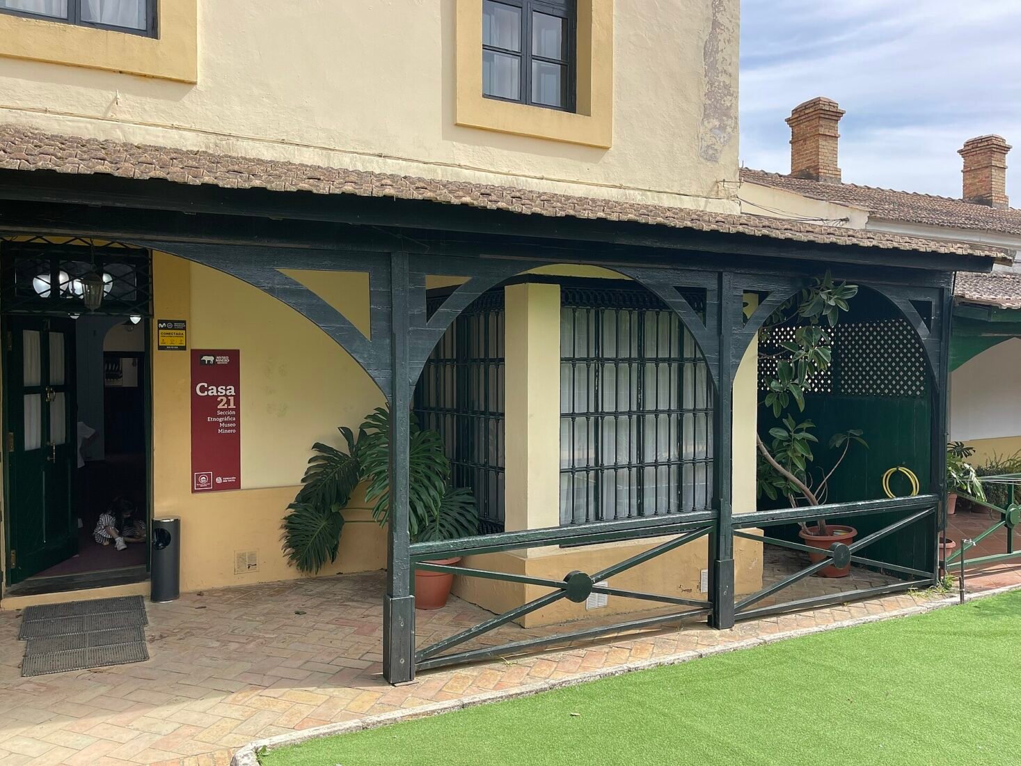 Porch at Casa 21, Bellavista
