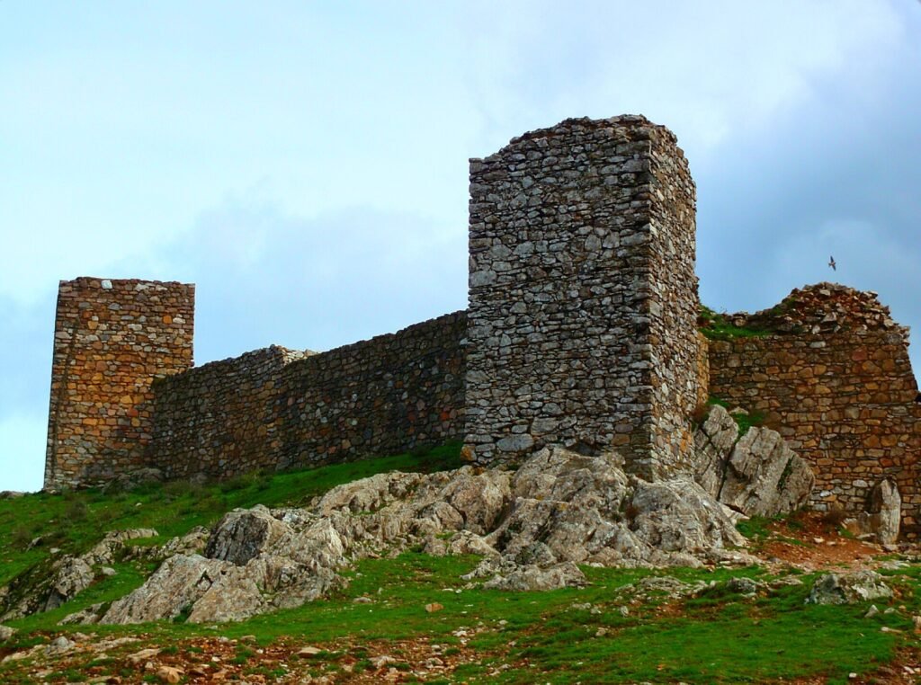 Surviving walls of Aracena Castle