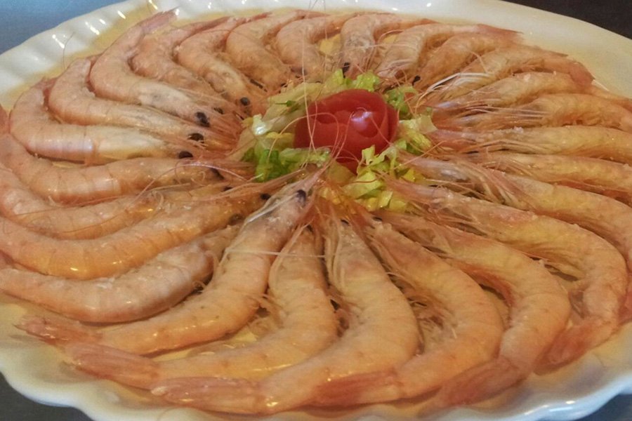 Grilled Huelva prawns photographed in Chipiona
